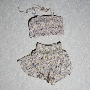 Wild Fable Floral Smocked Tank Top and Shorts‎ Set
